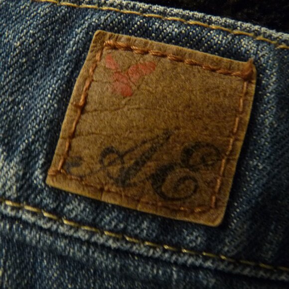 American Eagle Jeans - Picture 6 of 6